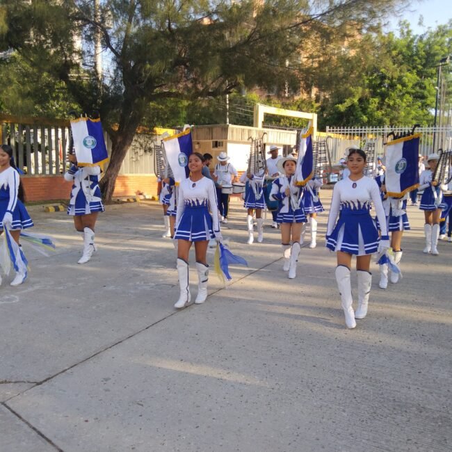 filter: 0; fileterIntensity: 0.0; filterMask: 0; module: j; 
hw-remosaic: 0; 
touch: (-1.0, -1.0); 
modeInfo: ; 
sceneMode: SFHDR; 
cct_value: 0; 
AI_Scene: (-1, -1); 
aec_lux: 162.10498; 
hist255: 0.0; 
hist252~255: 0.0; 
hist0~15: 0.0;