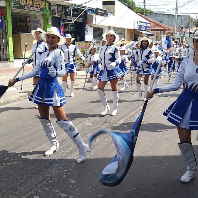 module: j; 
hw-remosaic: 0; 
touch: (-1.0, -1.0); 
modeInfo: ; 
sceneMode: Auto; 
cct_value: 0; 
AI_Scene: (-1, -1); 
aec_lux: 150.24756; 
hist255: 0.0; 
hist252~255: 0.0; 
hist0~15: 0.0;