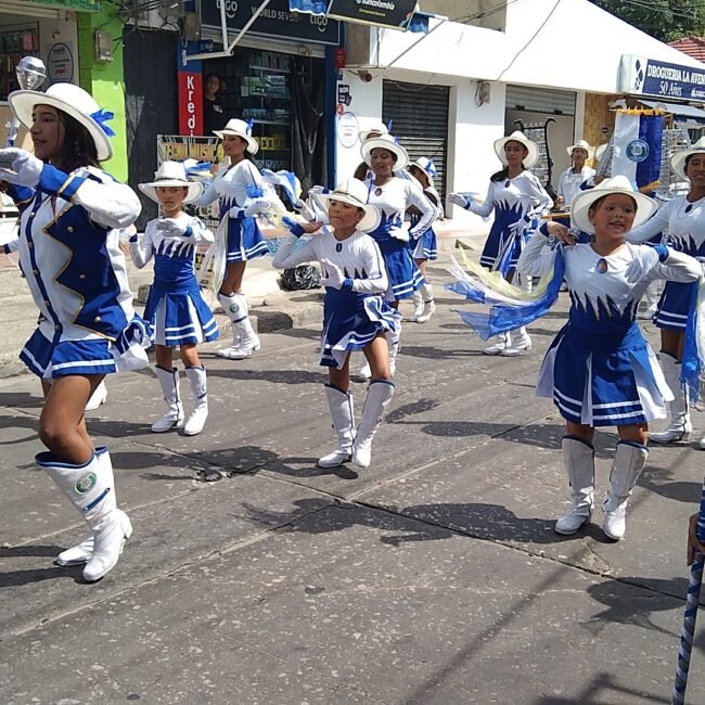 module: j; 
hw-remosaic: 0; 
touch: (-1.0, -1.0); 
modeInfo: ; 
sceneMode: Auto; 
cct_value: 0; 
AI_Scene: (-1, -1); 
aec_lux: 150.24756; 
hist255: 0.0; 
hist252~255: 0.0; 
hist0~15: 0.0;