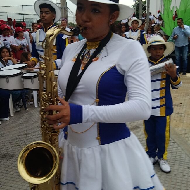 module: j; 
hw-remosaic: 0; 
touch: (-1.0, -1.0); 
modeInfo: ; 
sceneMode: Auto; 
cct_value: 0; 
AI_Scene: (-1, -1); 
aec_lux: 225.1839; 
hist255: 0.0; 
hist252~255: 0.0; 
hist0~15: 0.0;