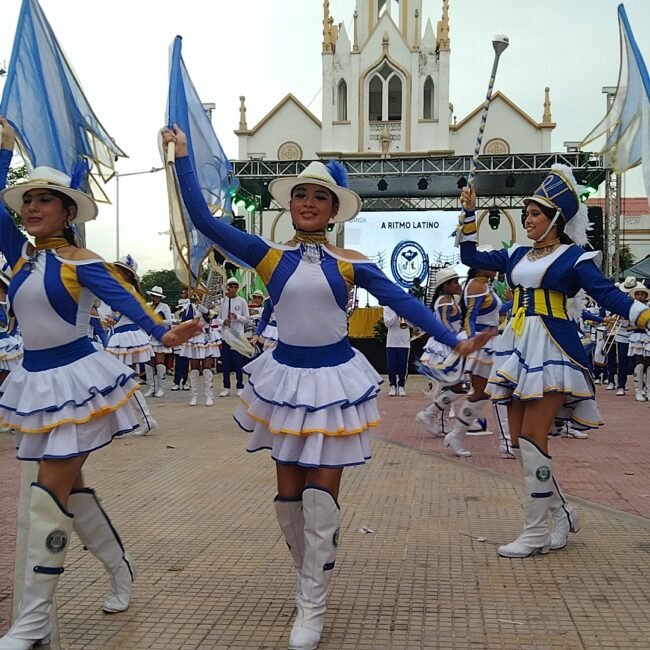 module: j; 
hw-remosaic: 0; 
touch: (-1.0, -1.0); 
modeInfo: ; 
sceneMode: Auto; 
cct_value: 0; 
AI_Scene: (-1, -1); 
aec_lux: 225.1839; 
hist255: 0.0; 
hist252~255: 0.0; 
hist0~15: 0.0;